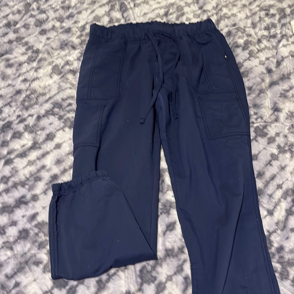Scrub bottoms